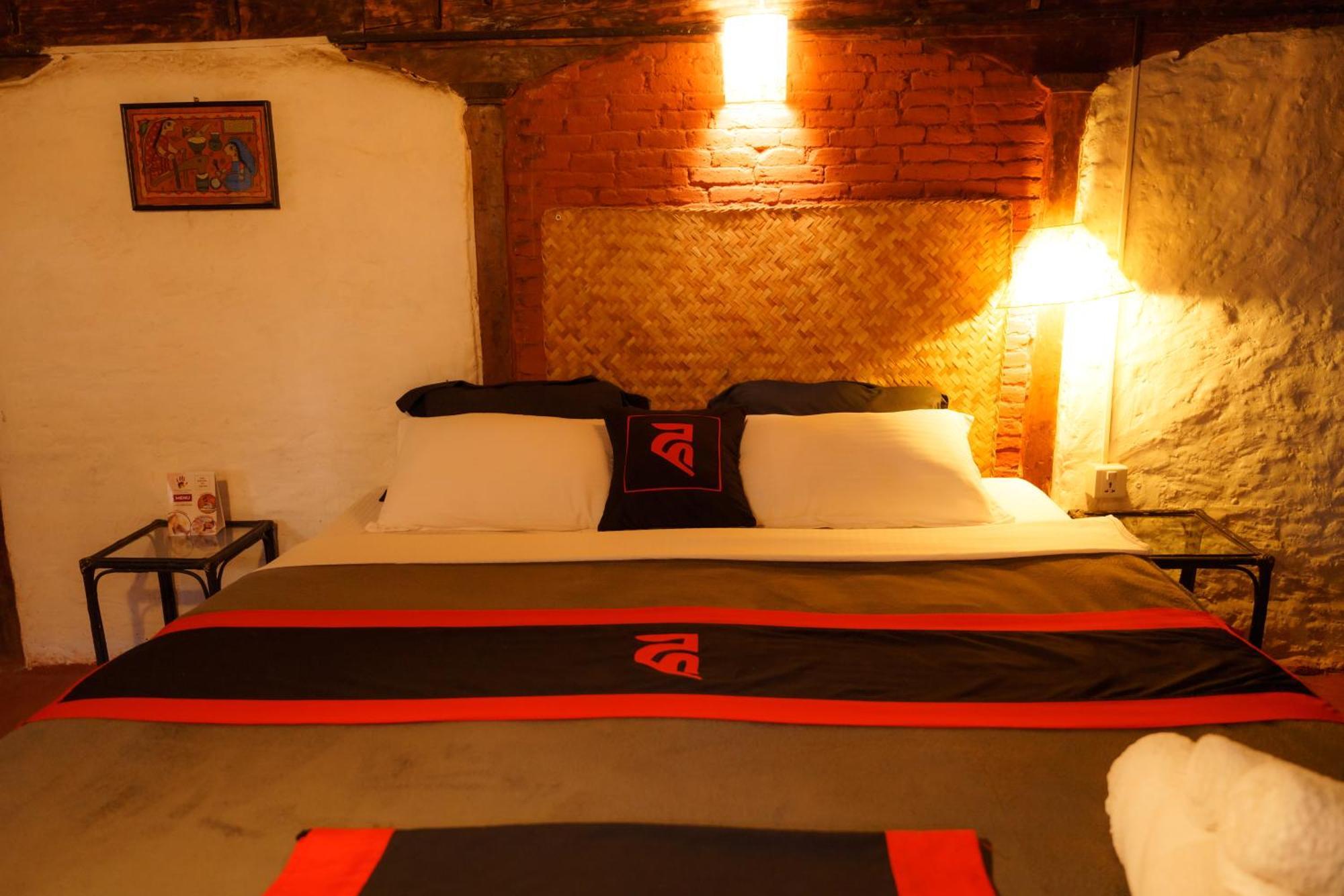 Hira Guest House Lalitpur Екстер'єр фото